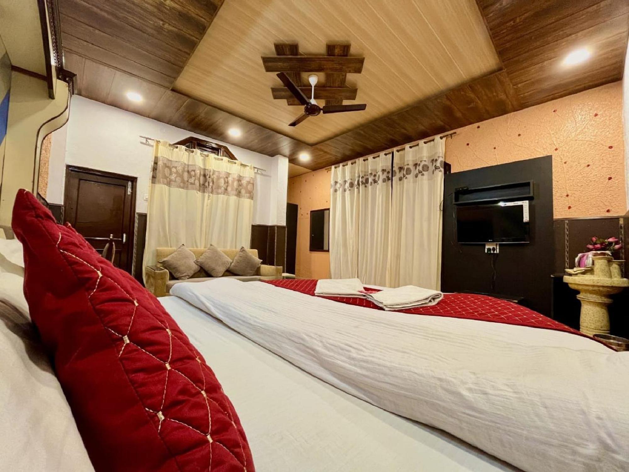 Sparkle Star Resort Khajjiar Exteriér fotografie